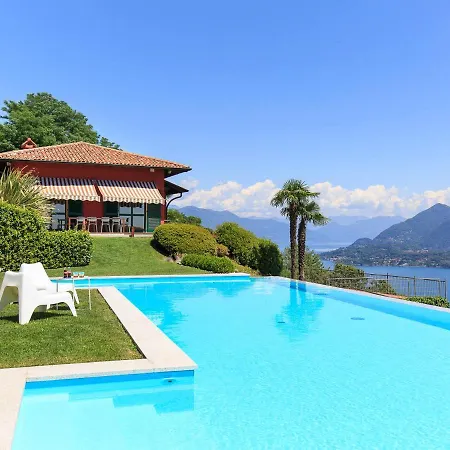 Sleeps 6 Pool Wifi Villa *